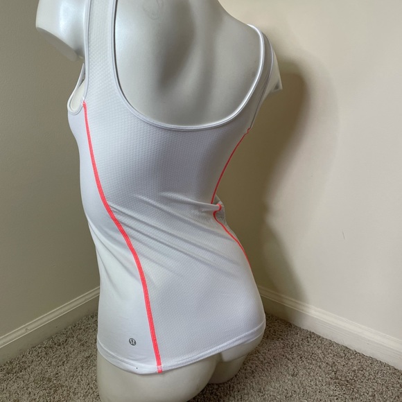 Lululemon tank top - Picture 2 of 3